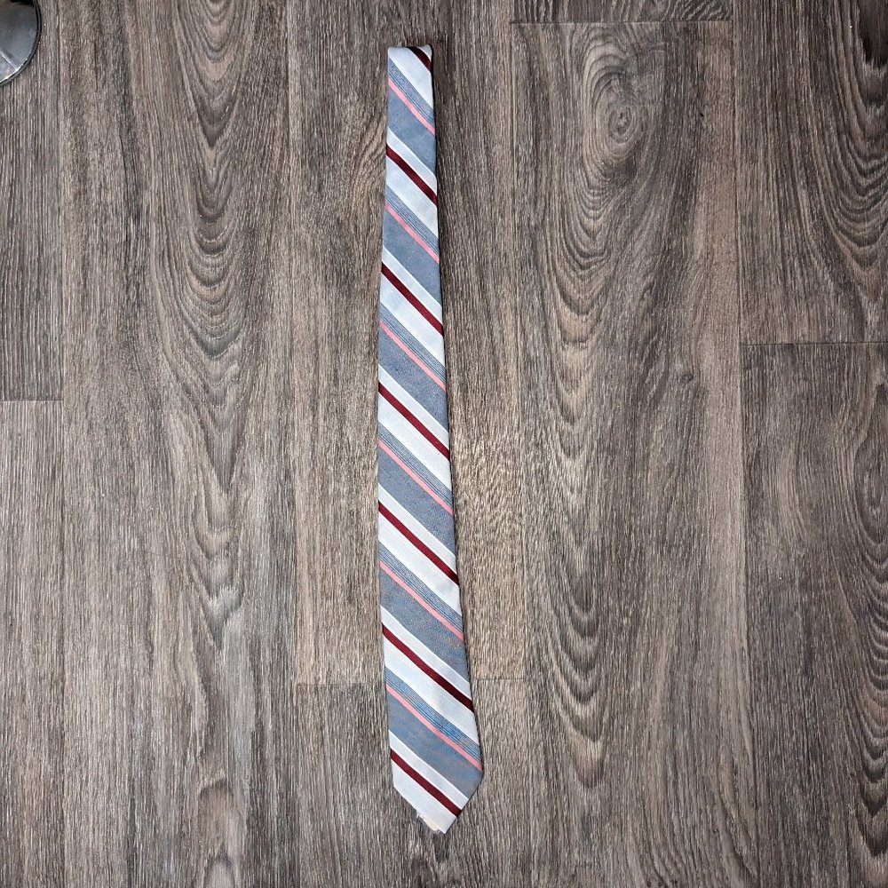 Vintage Don Loper Beverly Hills Tie Polyester Silk Blend